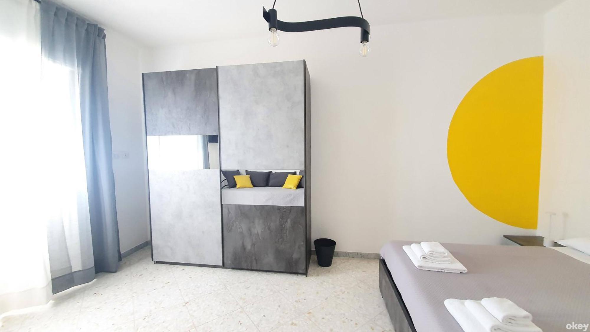 Limited Edition Guesthouse Bari Bagian luar foto