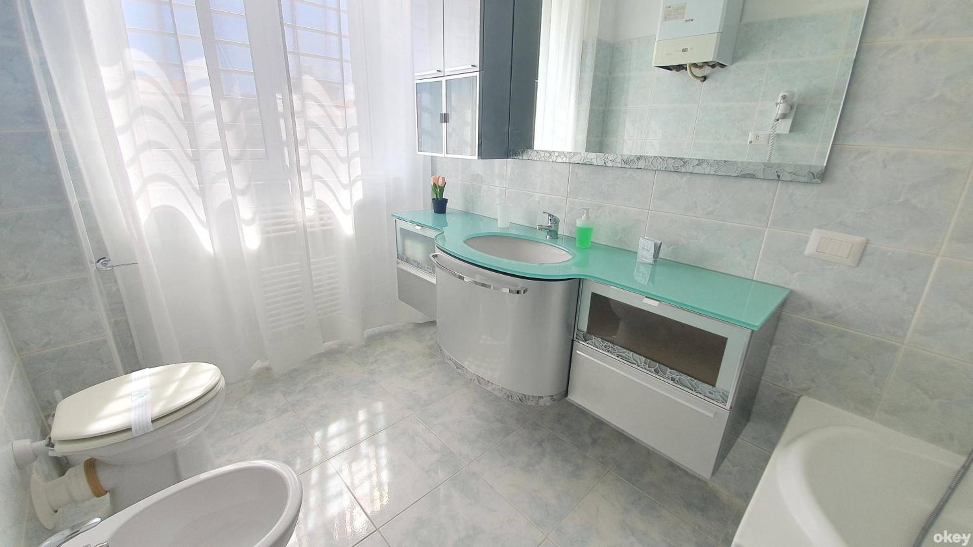 Limited Edition Guesthouse Bari Bagian luar foto